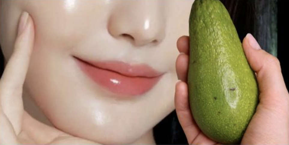 Discover the Secret to Youthful Skin: Avocado