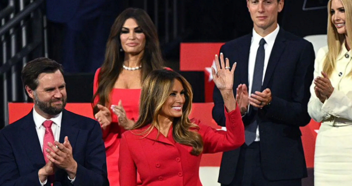 Melania Trump: Captivating the Crowd at Mar-a-Lago Celebration