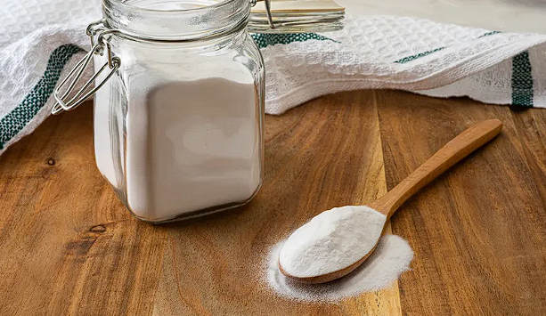 Lighten Age Spots with Baking Soda: A Simple and Affordable Home Remedy